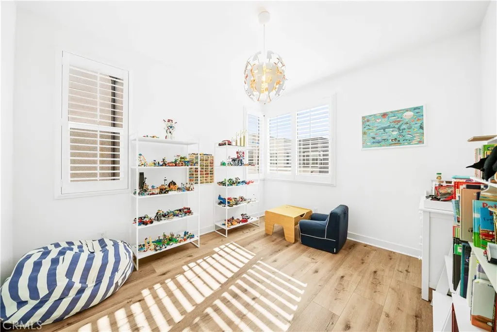 Additional image 12 of 106 Culture, Irvine, CA 92618