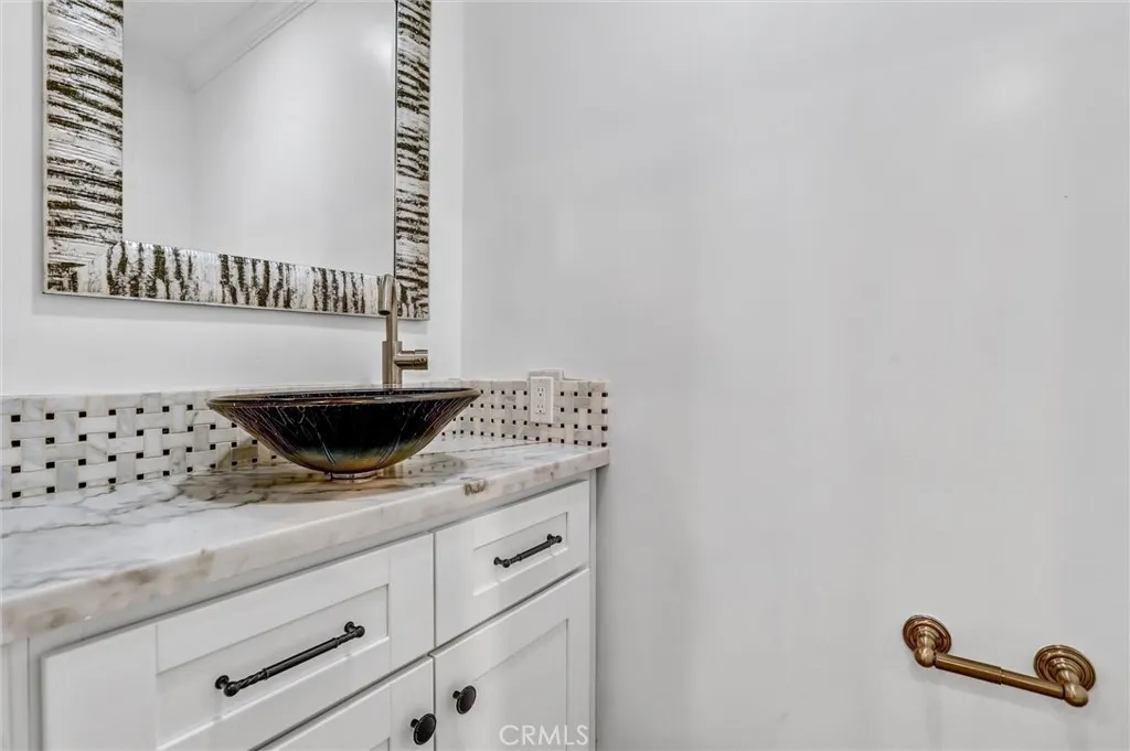 Additional image 16 of 22202 Avenue San Luis, Woodland Hills, CA 91364