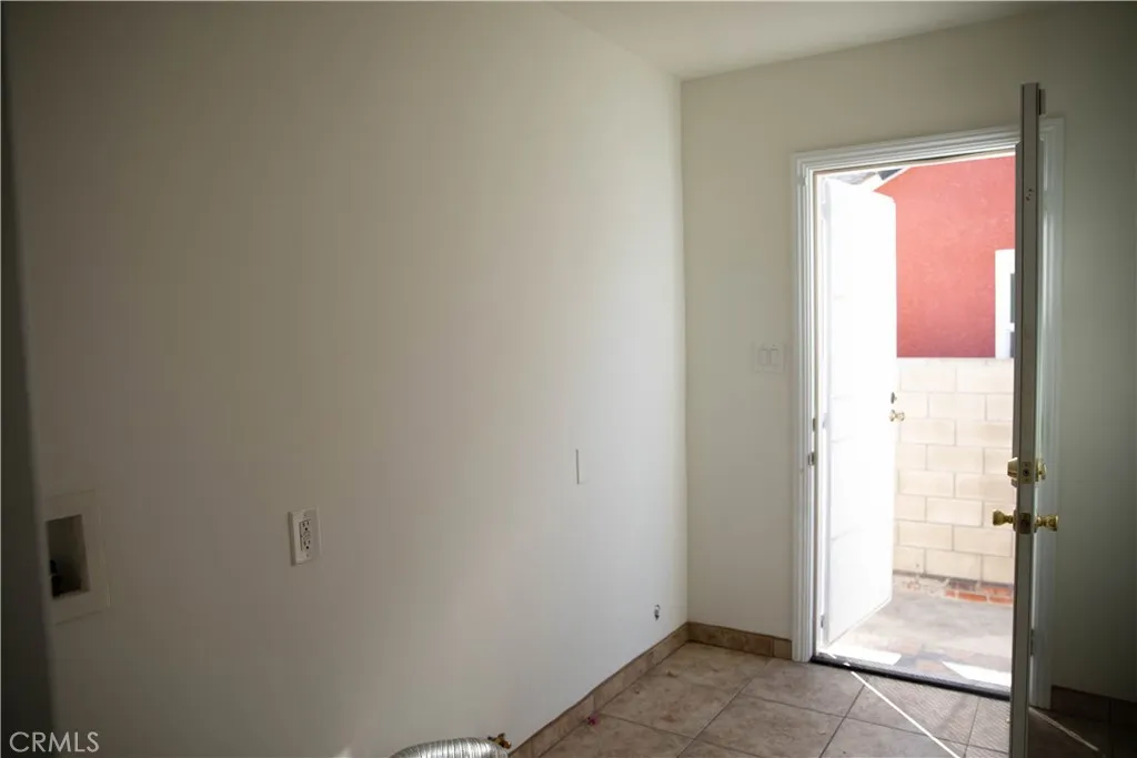 Additional image 33 of 9726 Kauffman Avenue, South Gate, CA 91355