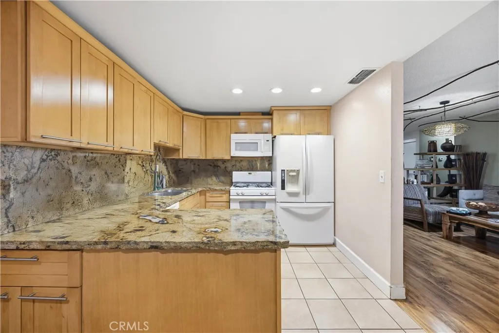 Additional image 7 of 10025 Bexley Drive, Sacramento, CA 95827