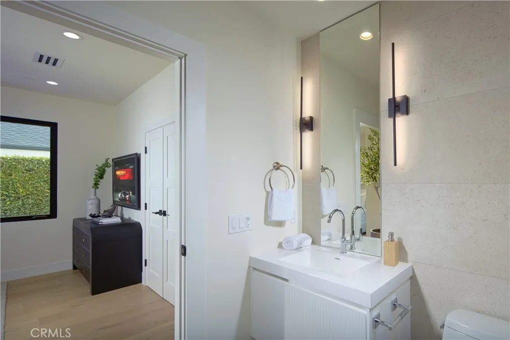 Additional image 51 of 1312 Dover Drive, Newport Beach, CA 92660