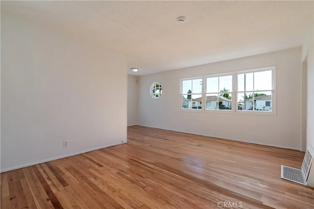 Additional image 6 of 1727 E 123rd St, Los Angeles, CA 90059