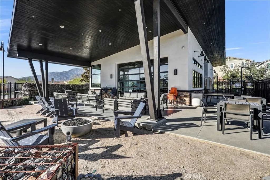 Additional image 33 of 16681 Wyndham Lane Unit 8, Fontana, CA 92336