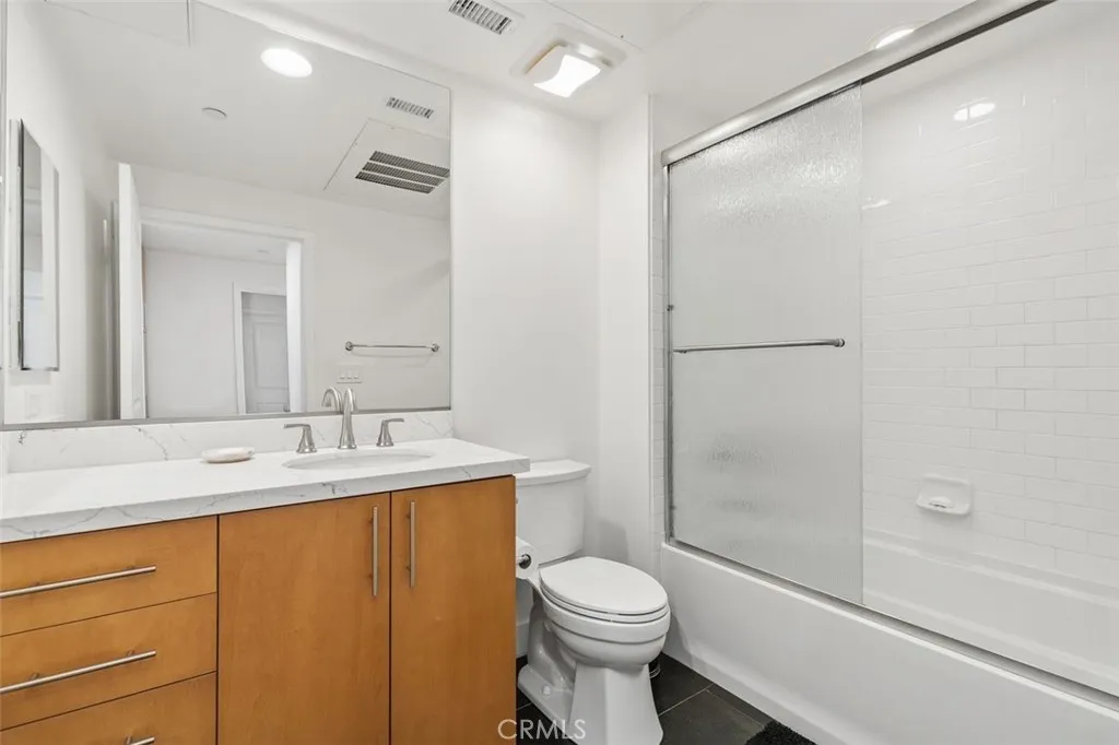 Additional image 75 of 150 The Promenade N Unit 202, Long Beach, CA 90802