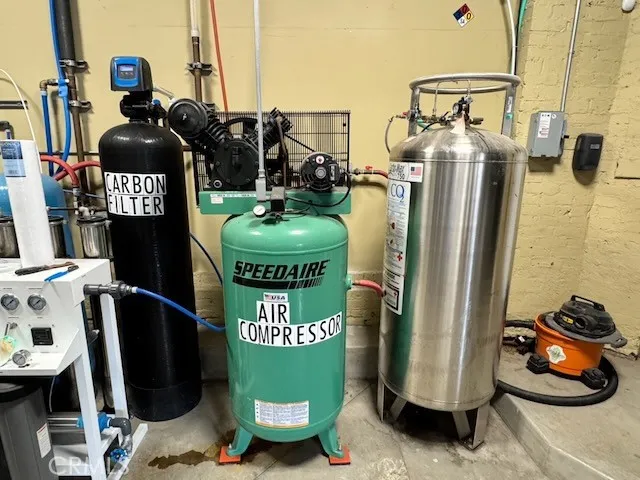 Additional image 77 of 585 E Thompson Boulevard, Ventura, CA 93001