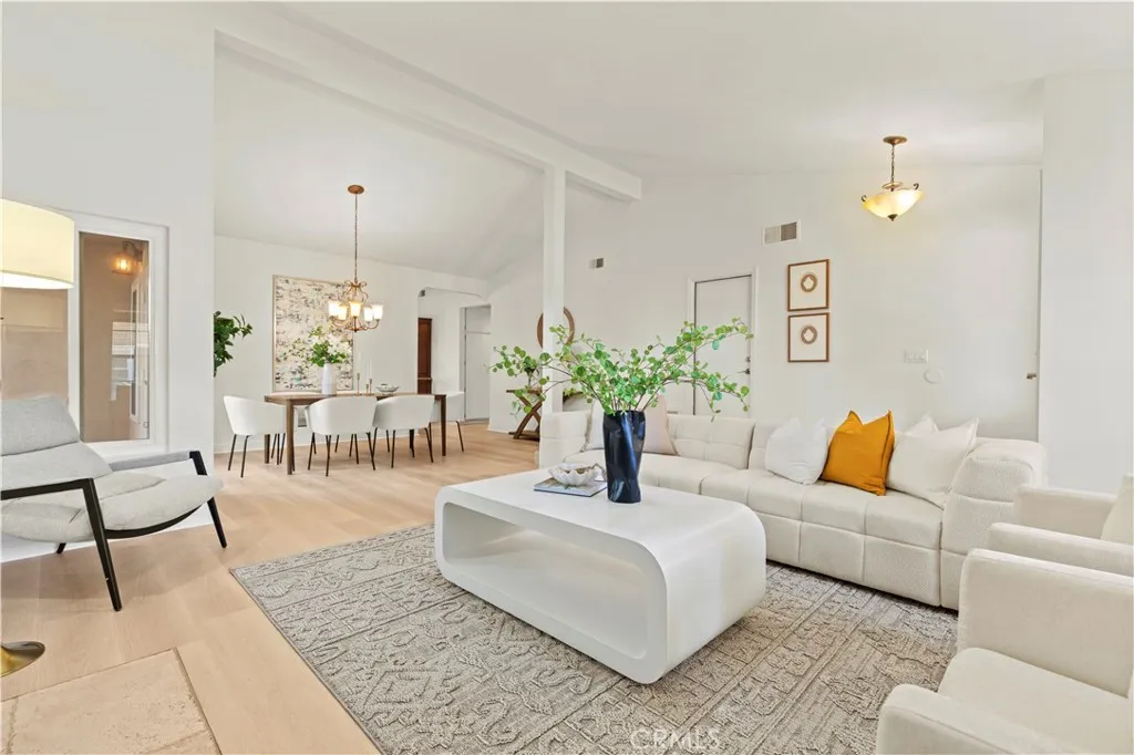 Additional image 7 of 13 Grant, Irvine, CA 92620