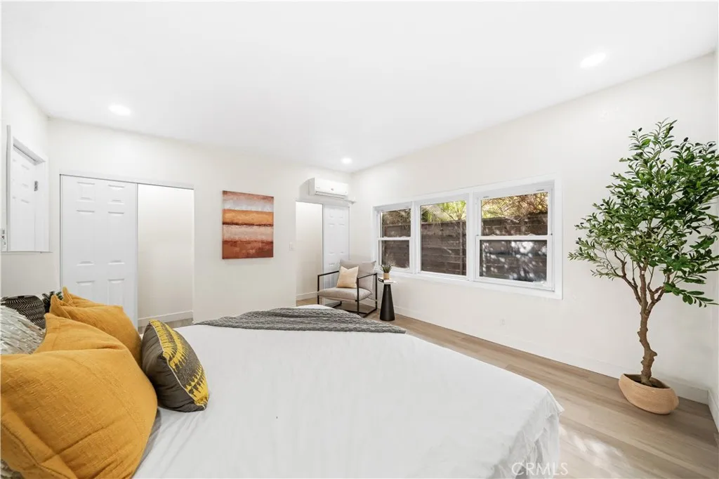 Additional image 16 of 713 Flower Ave, Venice, CA 90291