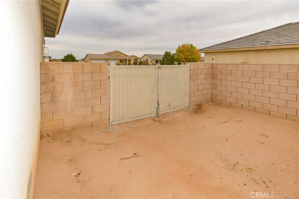 Additional image 115 of 14159 Fresian Avenue, Apple Valley, CA 92307