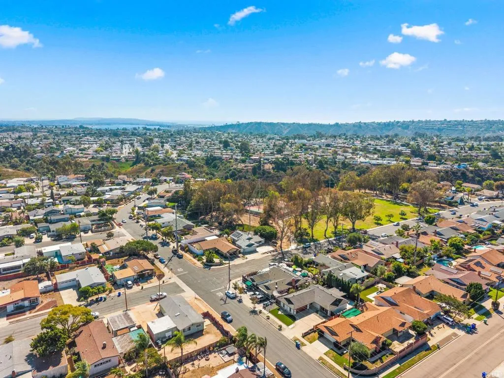 Additional image 91 of 4984 Gaylord Drive, San Diego, CA 92117