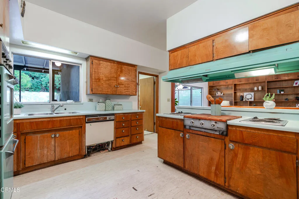 Additional image 12 of 817 E Mountain Street, Glendale, CA 91207