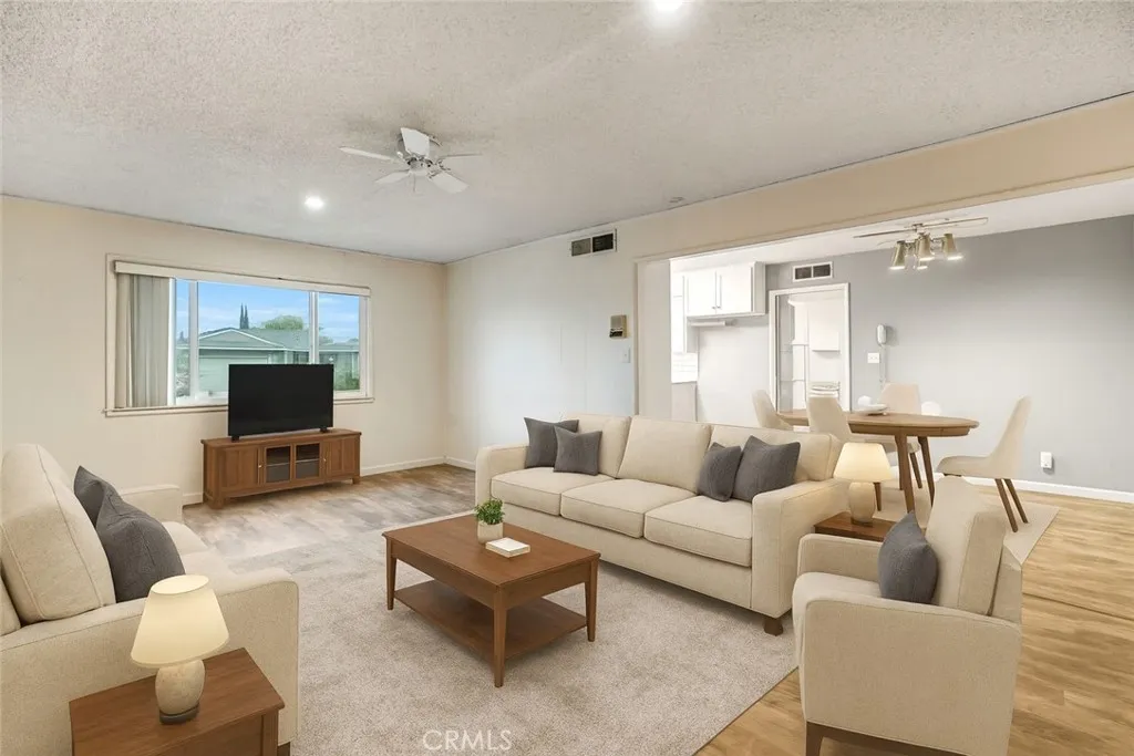 Additional image 33 of 3072 W Indianapolis Ave, Fresno, CA 93722