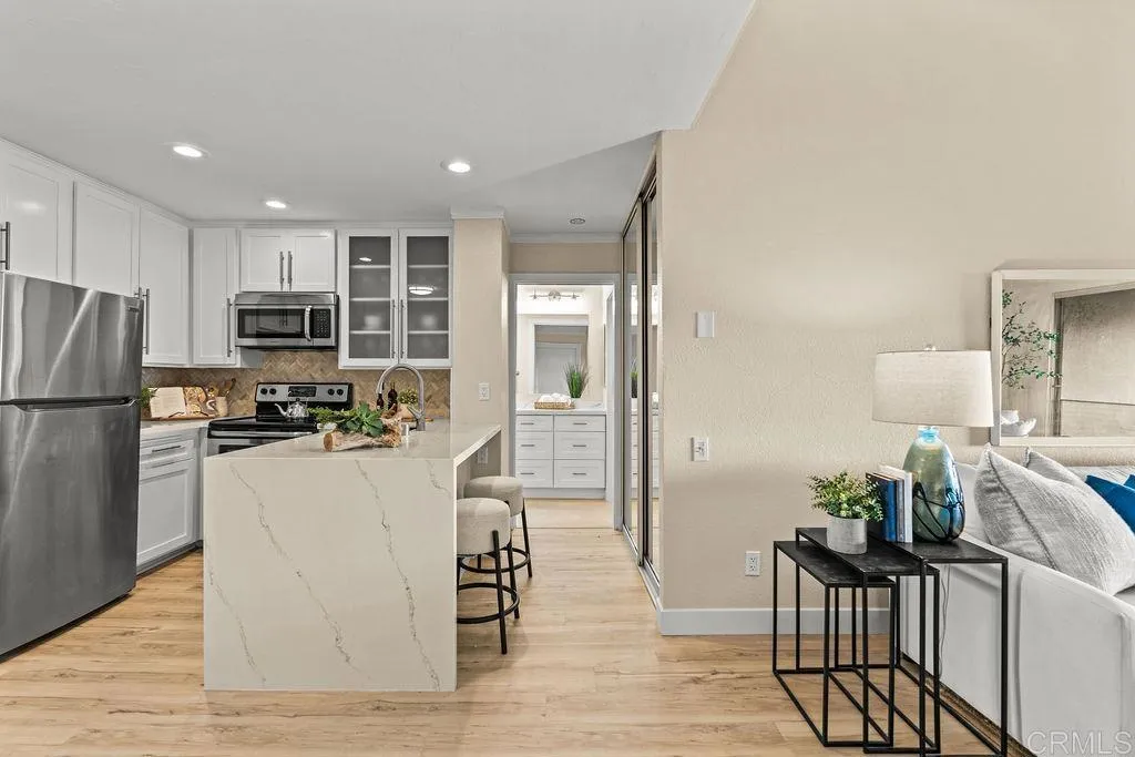 Additional image 52 of 1775 Diamond Street Unit 330, San Diego, CA 92109