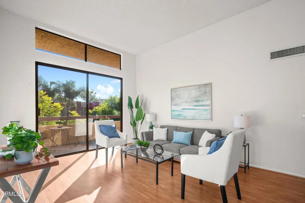 Additional image 9 of 3961 Via Marisol Unit 316, Los Angeles, CA 90042