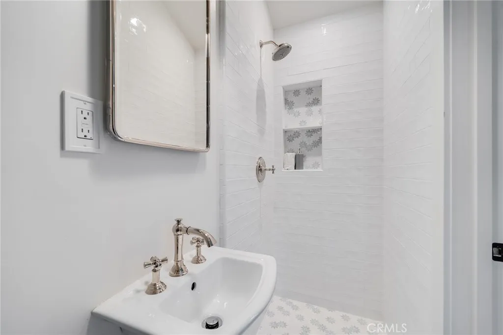 Additional image 28 of 360 Diamond St, Laguna Beach, CA 92651