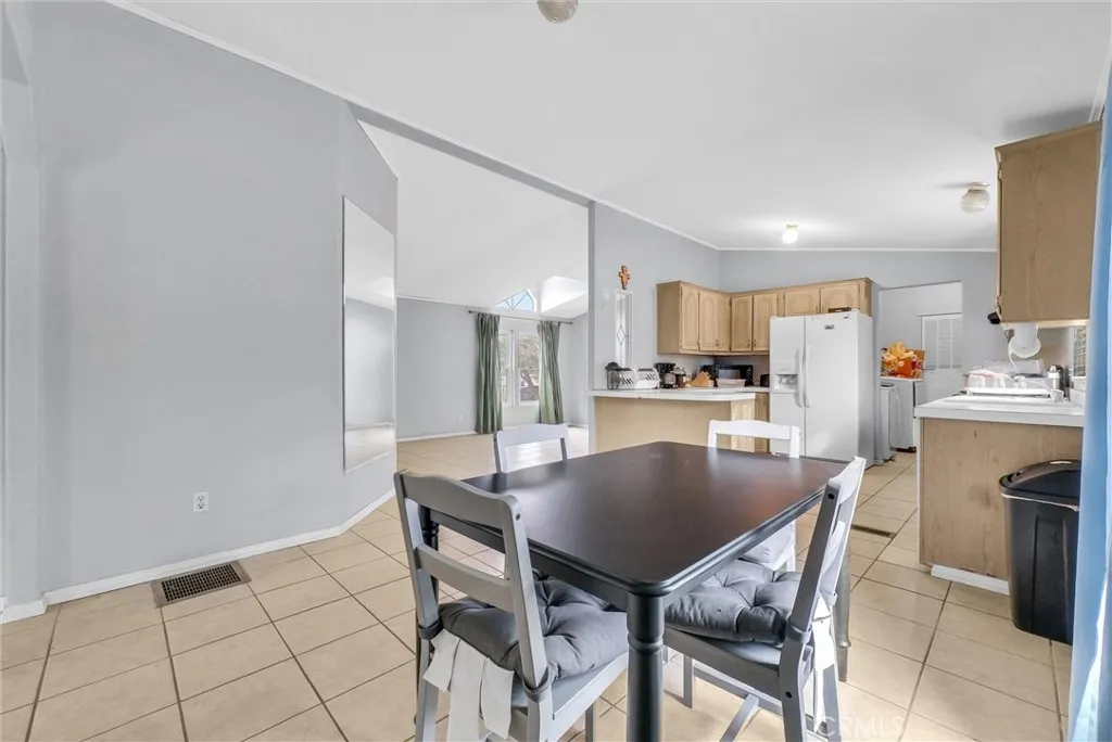 Additional image 15 of 5827 Cambria Rd, Phelan, CA 92371