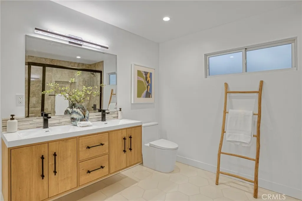 Additional image 29 of 22824 Sparrowdell Dr, Calabasas, CA 91302