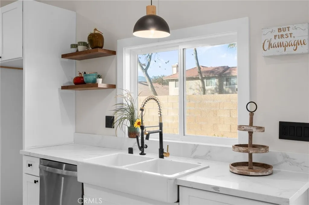 Additional image 50 of 1254 W Van Koevering St, Rialto, CA 92376