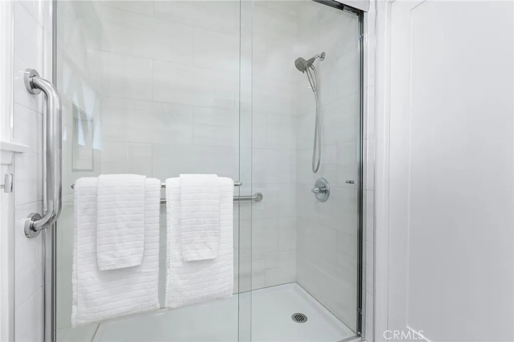 Additional image 36 of 8356 Vanalden, Northridge, CA 91324