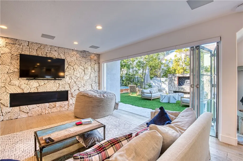 Additional image 36 of 17 Palazzo, Newport Beach, CA 92660