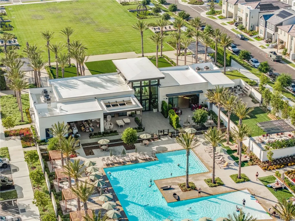 301 Brackens, Lake Forest, CA 92630