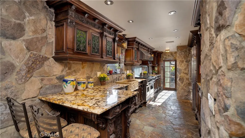 Additional image 94 of 2510 N Park Boulevard, Santa Ana, CA 92706