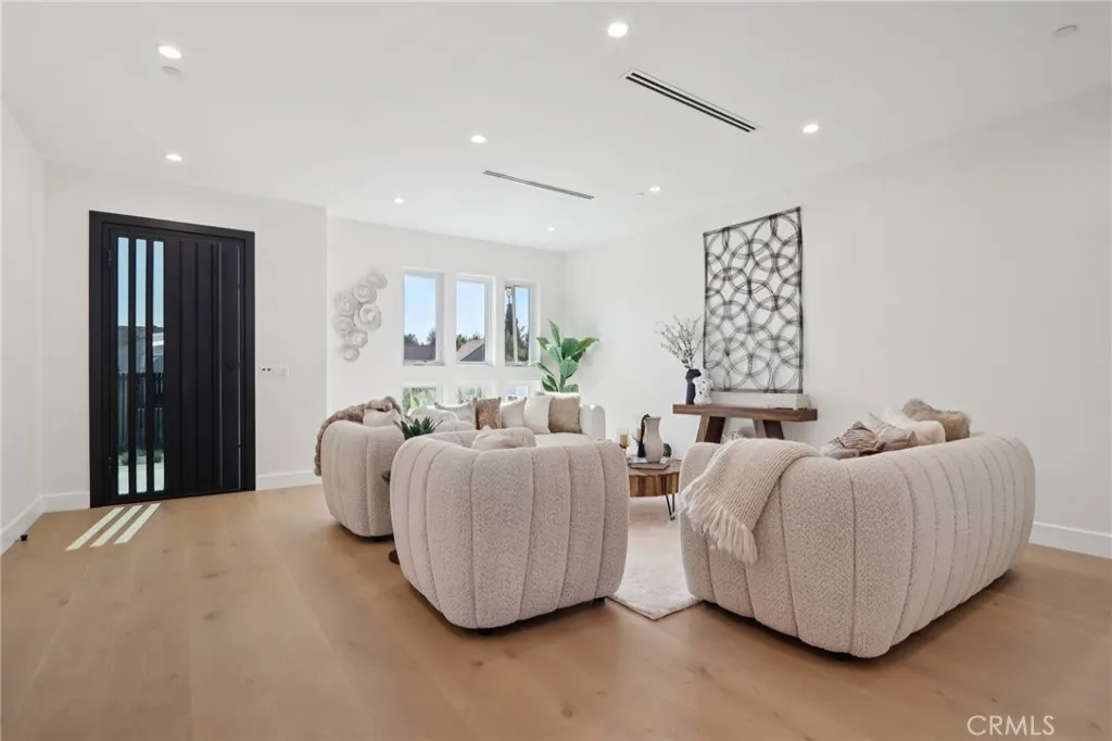 Additional image 61 of 14929 Vose Street, Van Nuys, CA 91405