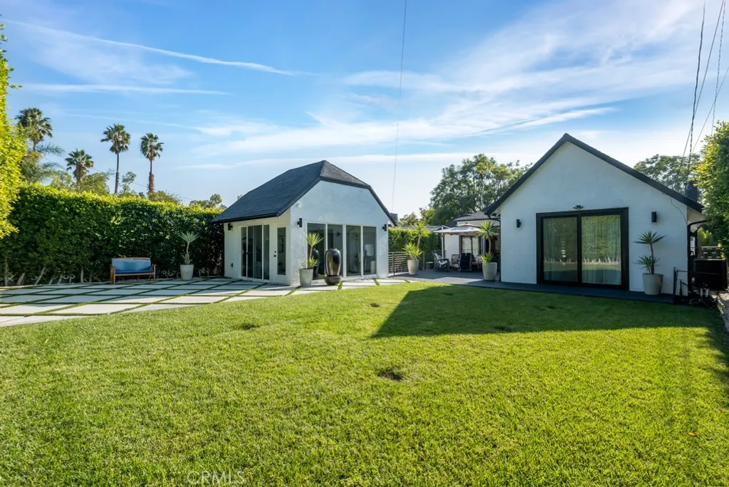 Additional image 30 of 1911 W Kenneth Rd, Glendale, CA 91201