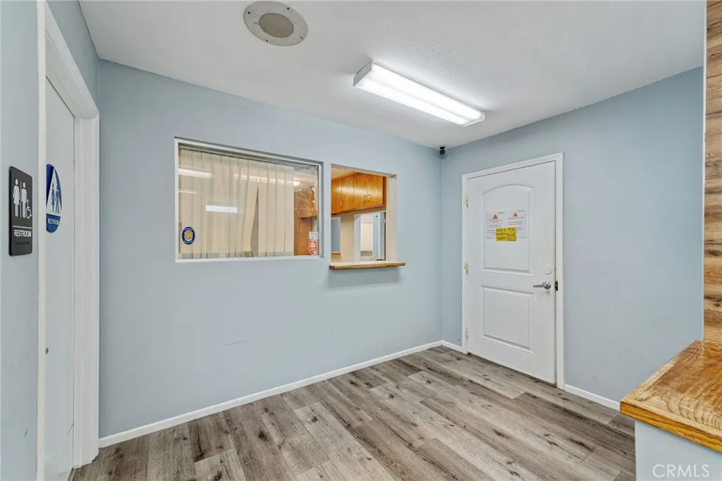 Additional image 11 of 3535 E 7th St, Long Beach, CA 90804