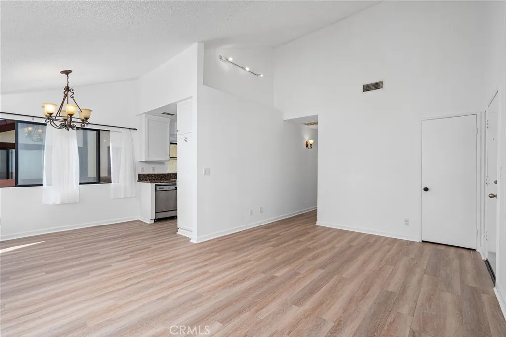 Additional image 62 of 18119 Sundowner Way Unit 976, Canyon Country, CA 91387