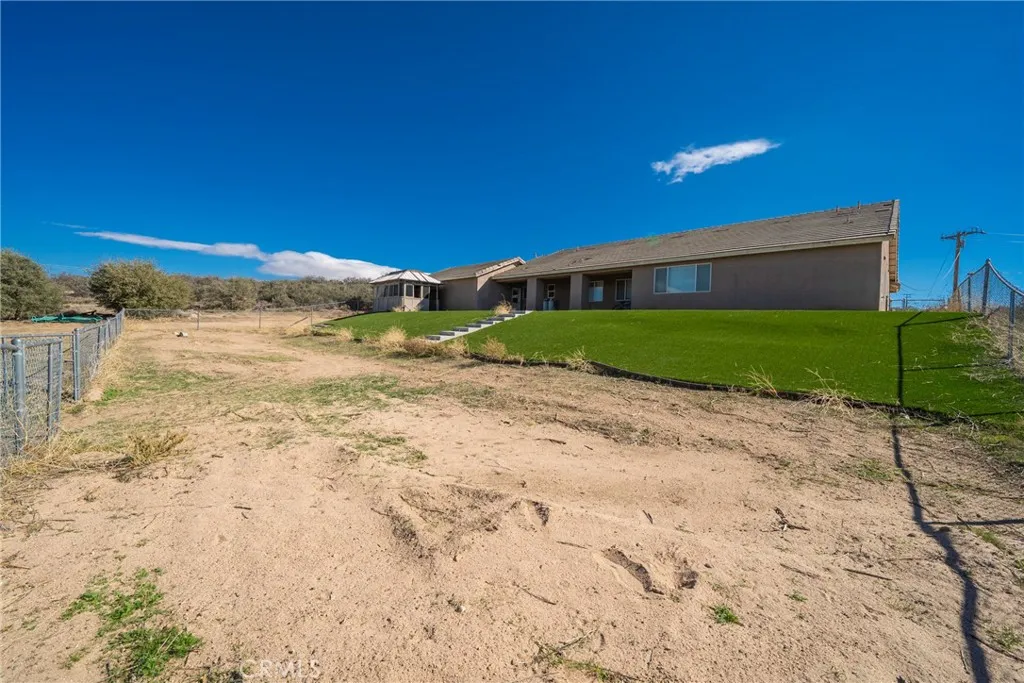 Additional image 86 of 5378 Bellflower Street, Oak Hills, CA 92344