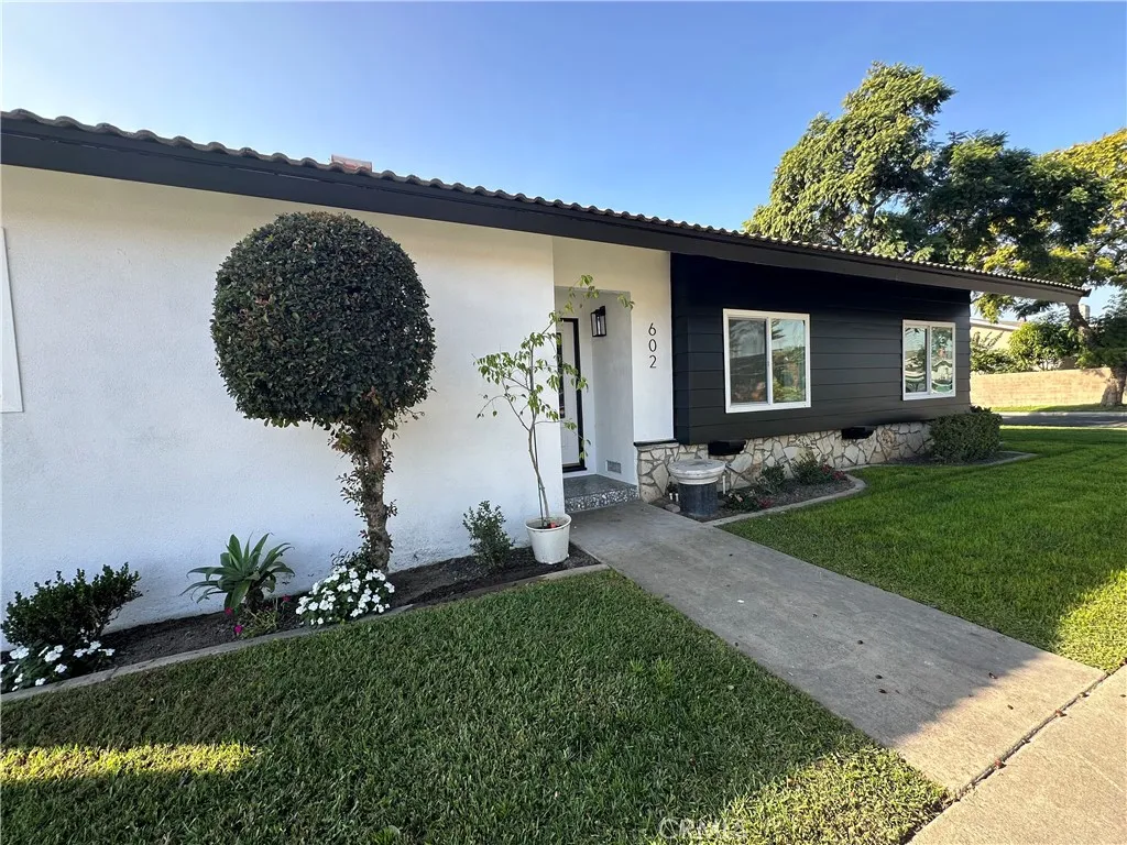 Additional image 3 of 602 S Deming St, Santa Ana, CA 92704