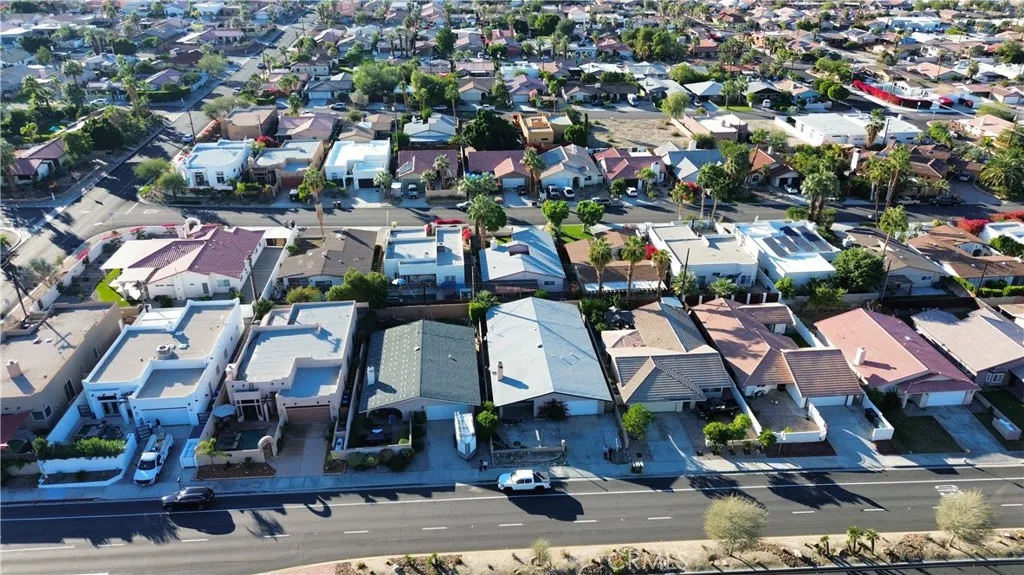 Additional image 2 of 53385 Eisenhower Dr, La Quinta, CA 92253