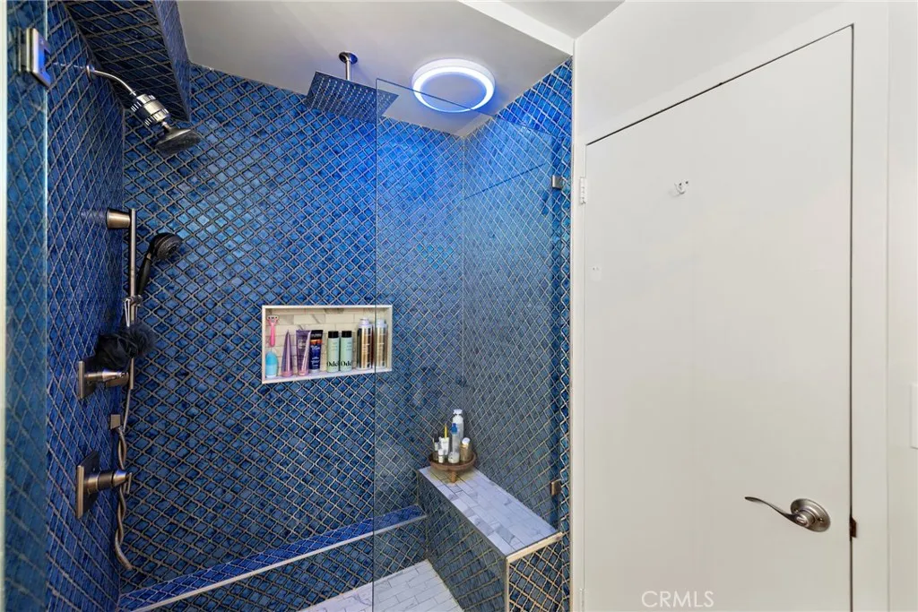 Additional image 13 of 310 Fernando Street Unit 303, Newport Beach, CA 92661