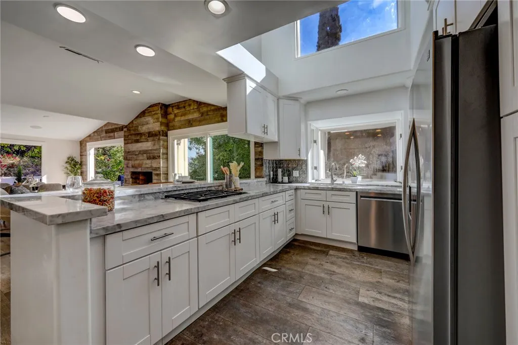 Additional image 15 of 11771 Laurelwood, Studio City, CA 91604