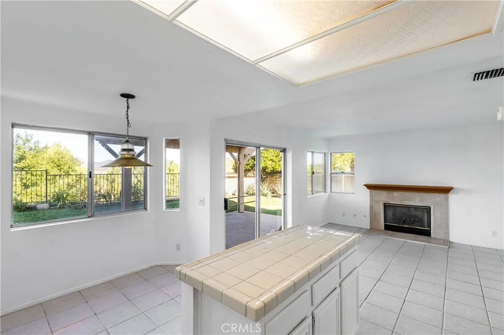 Additional image 8 of 19727 Scarlet Meadow Drive, Newhall, CA 91321