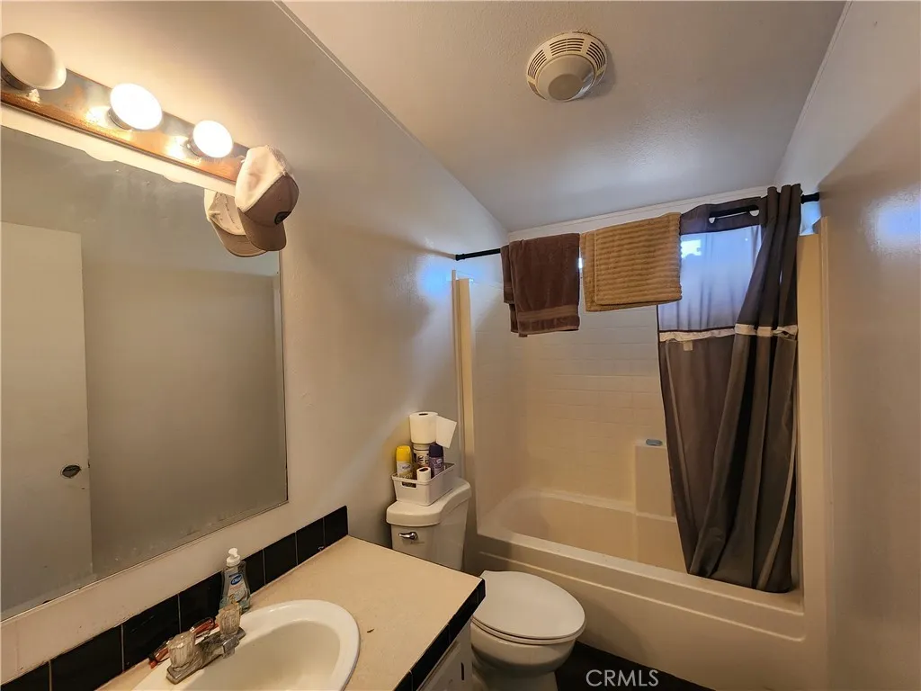 Additional image 7 of 6203 Francis Lane, Orland, CA 95963