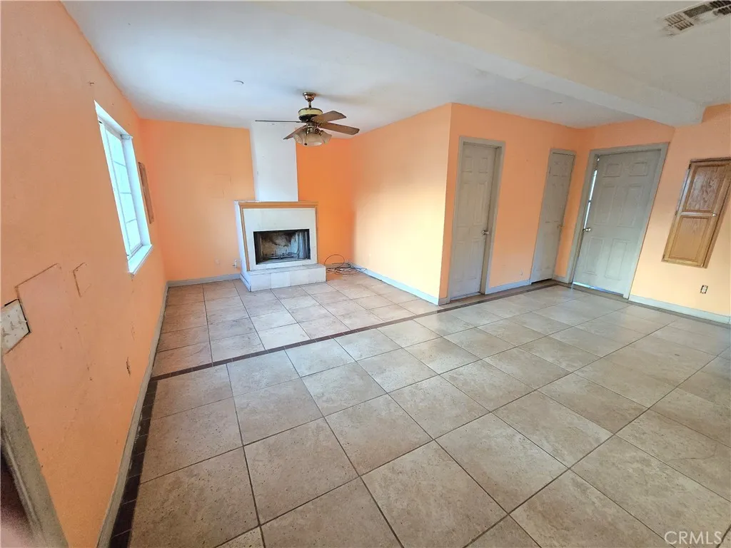Additional image 3 of 2821 6th, Riverside, CA 92507