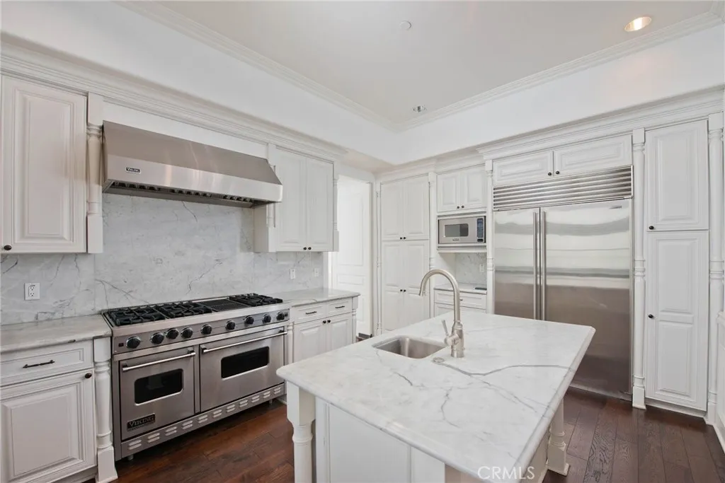 Additional image 14 of 558 Hillgreen Drive Unit 207, Beverly Hills, CA 90212