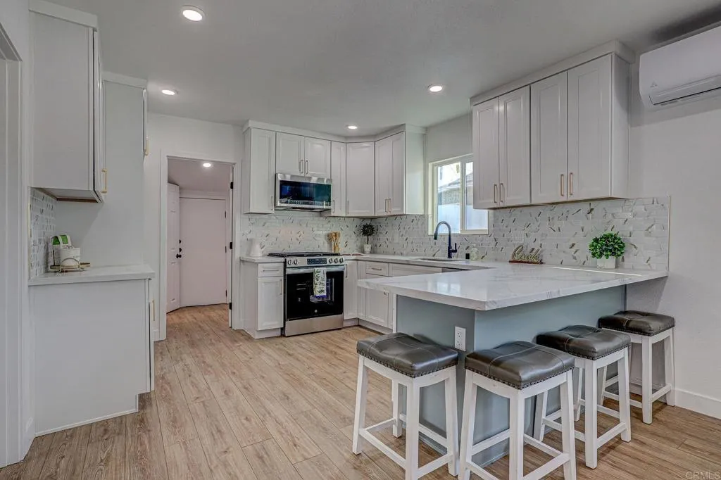 Additional image 32 of 122 S 20th St, San Diego, CA 92113