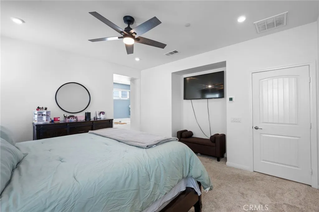 Additional image 39 of 1457 E Laurelwood Dr, San Bernardino, CA 92408