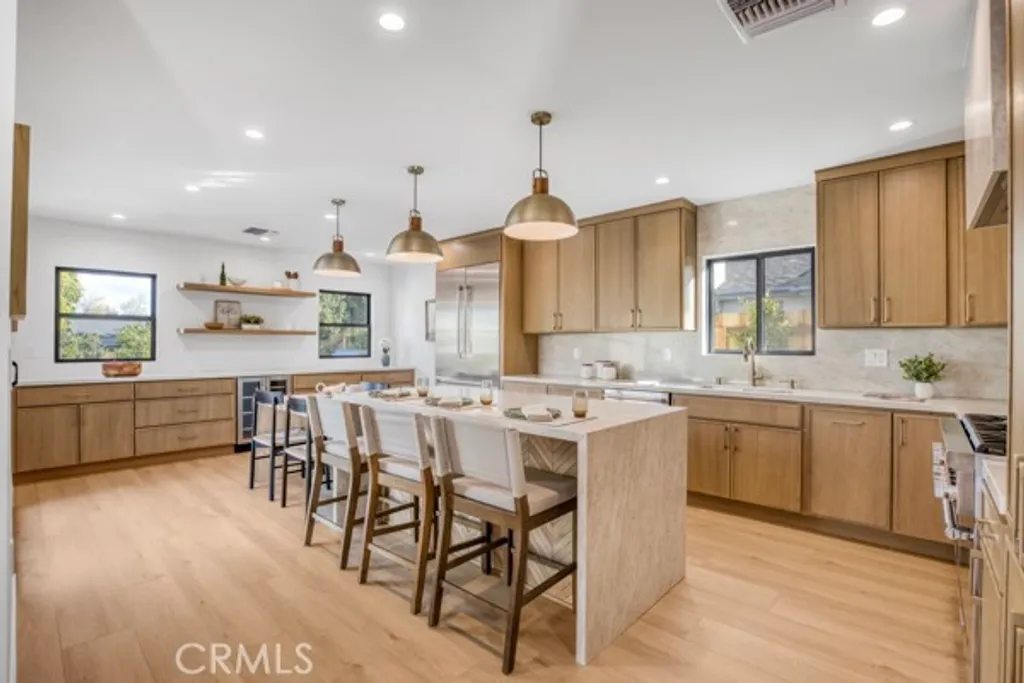 Additional image 13 of 7932 Woodlake, West Hills, CA 91304