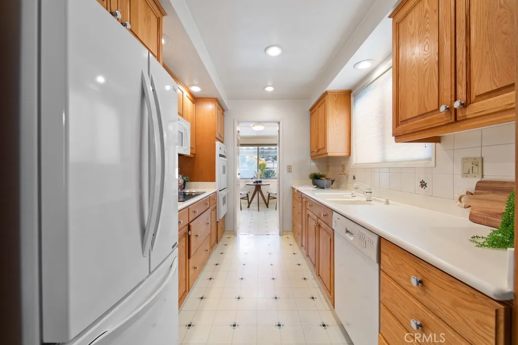 Additional image 17 of 3561 Fela Ave, Long Beach, CA 90808