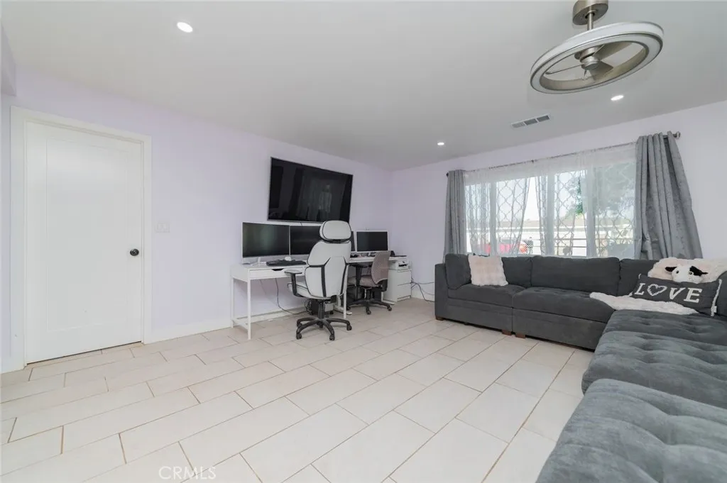 Additional image 17 of 9978 Clydesdale Avenue, Jurupa Valley, CA 92509