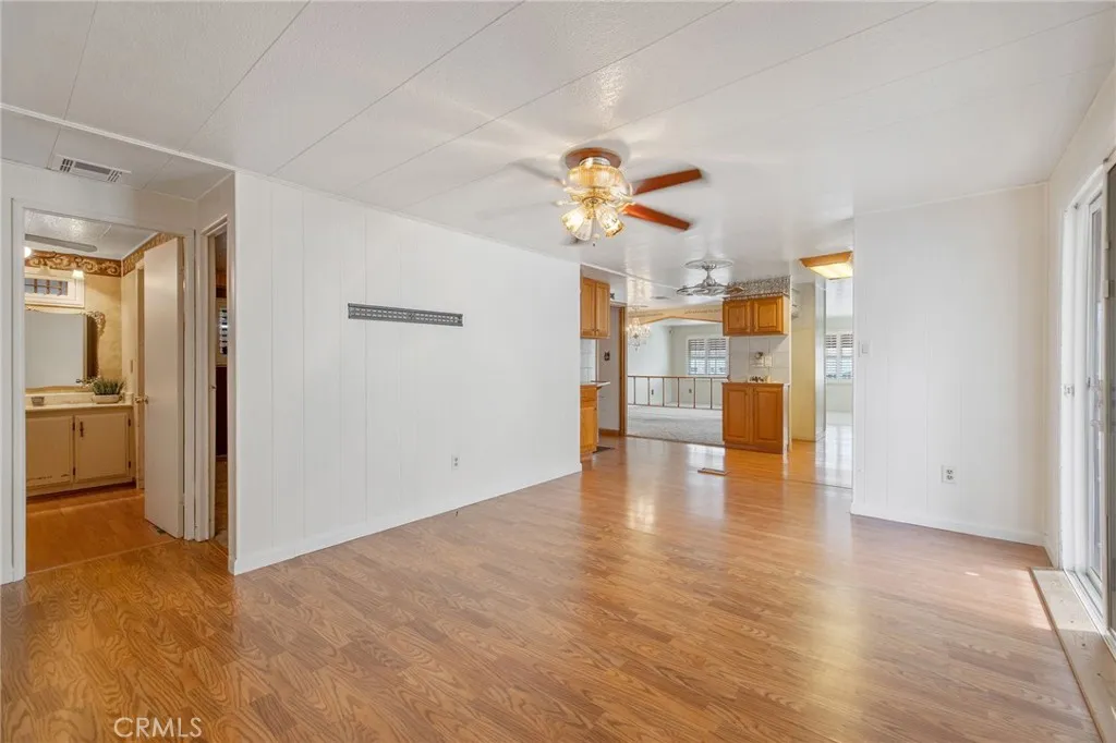 Additional image 74 of 1255 W Grangeville Blvd Unit 25, Hanford, CA 93230