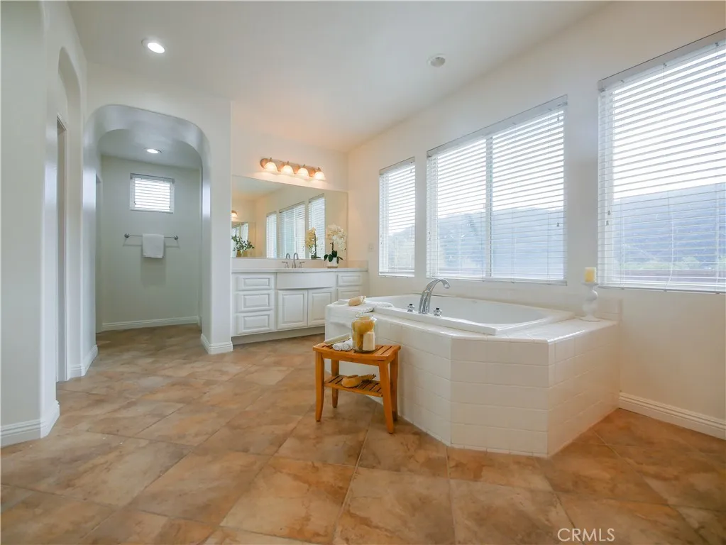 Additional image 53 of 7725 Lady Banks Loop, Corona, CA 92883