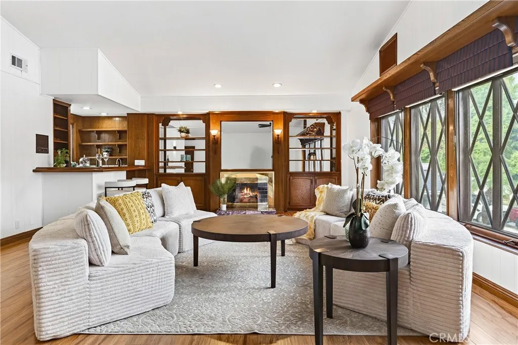 Additional image 22 of 663 Lausinda Avenue, Long Beach, CA 90803