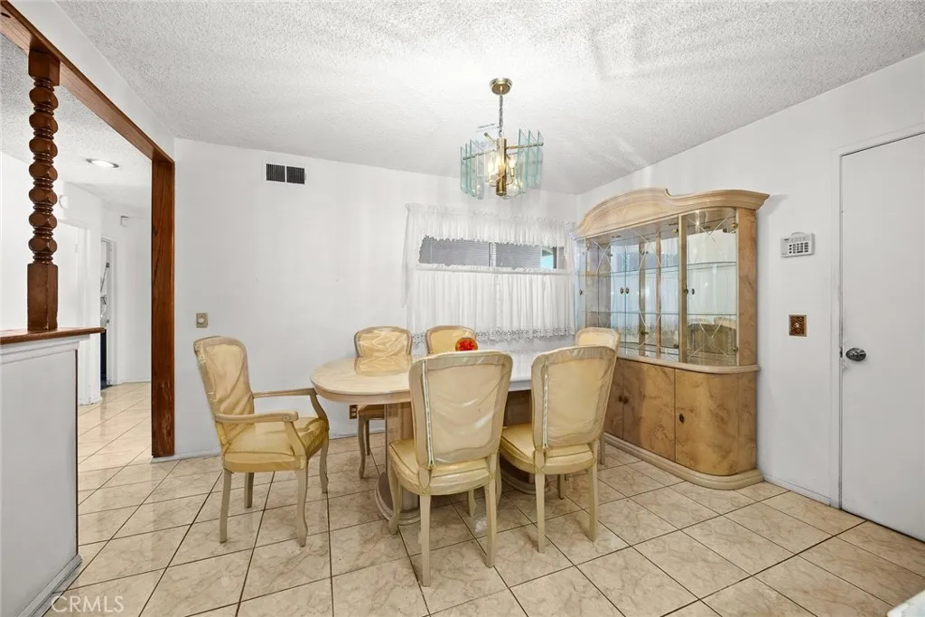 Additional image 35 of 20010 Earlie Avenue, Carson, CA 90746