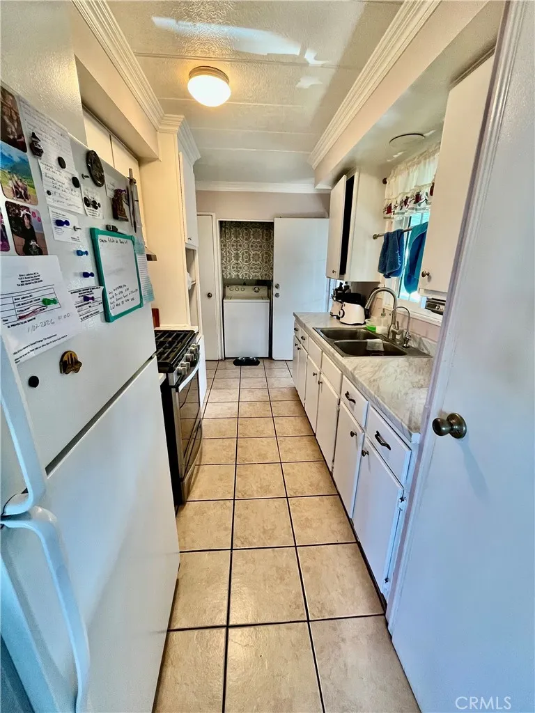 Additional image 60 of 1081 Arrow Hwy Unit 3, Azusa, CA 91702