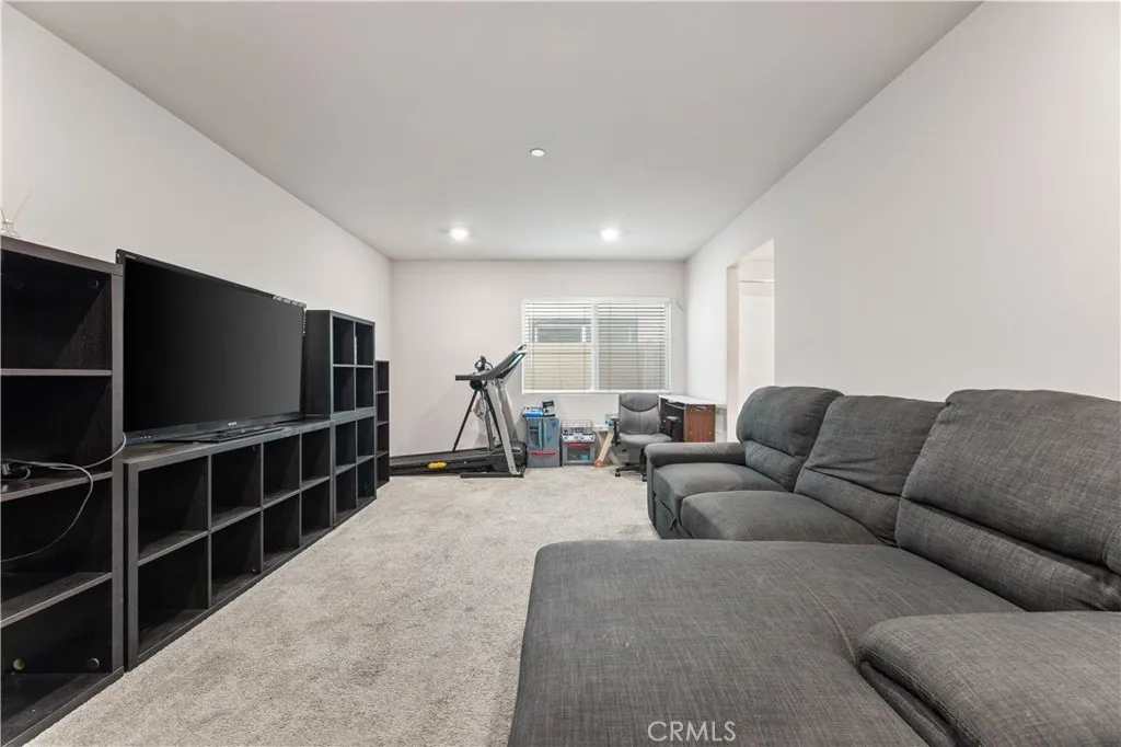 Additional image 8 of 1208 Dock Ln, Harbor City, CA 90710