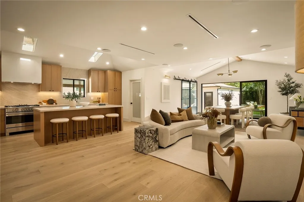 Additional image 53 of 5444 Morella Ave, Valley Village, CA 91607